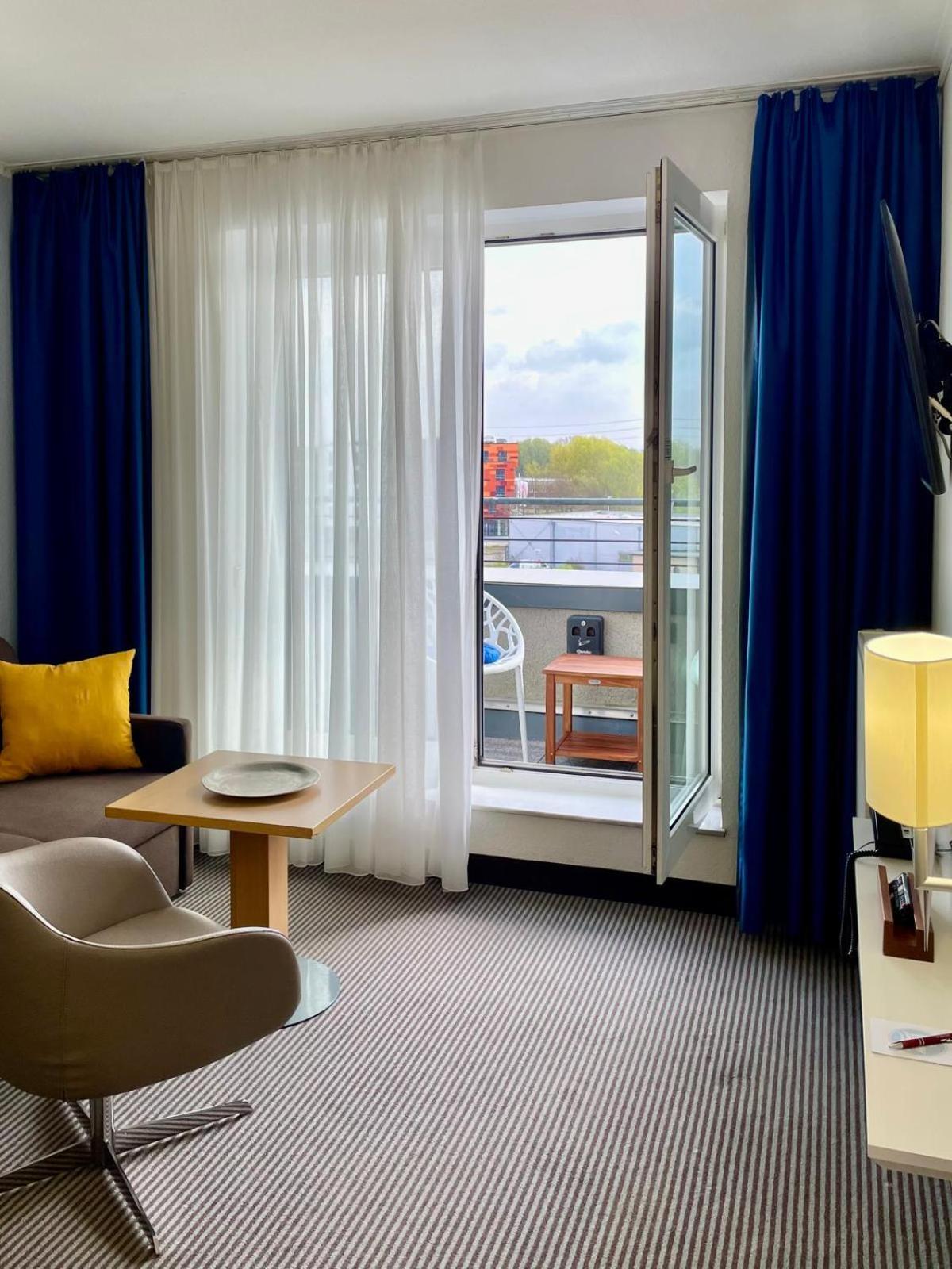 Hotel Stadthafen שטאדה מראה חיצוני תמונה